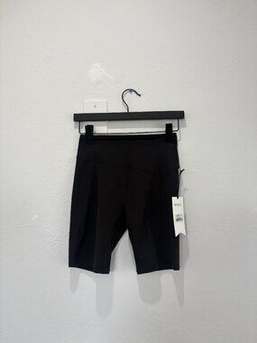 Stori Fitted 7" Black Bike Shorts - Size 8 Nylon & Spandex Blend